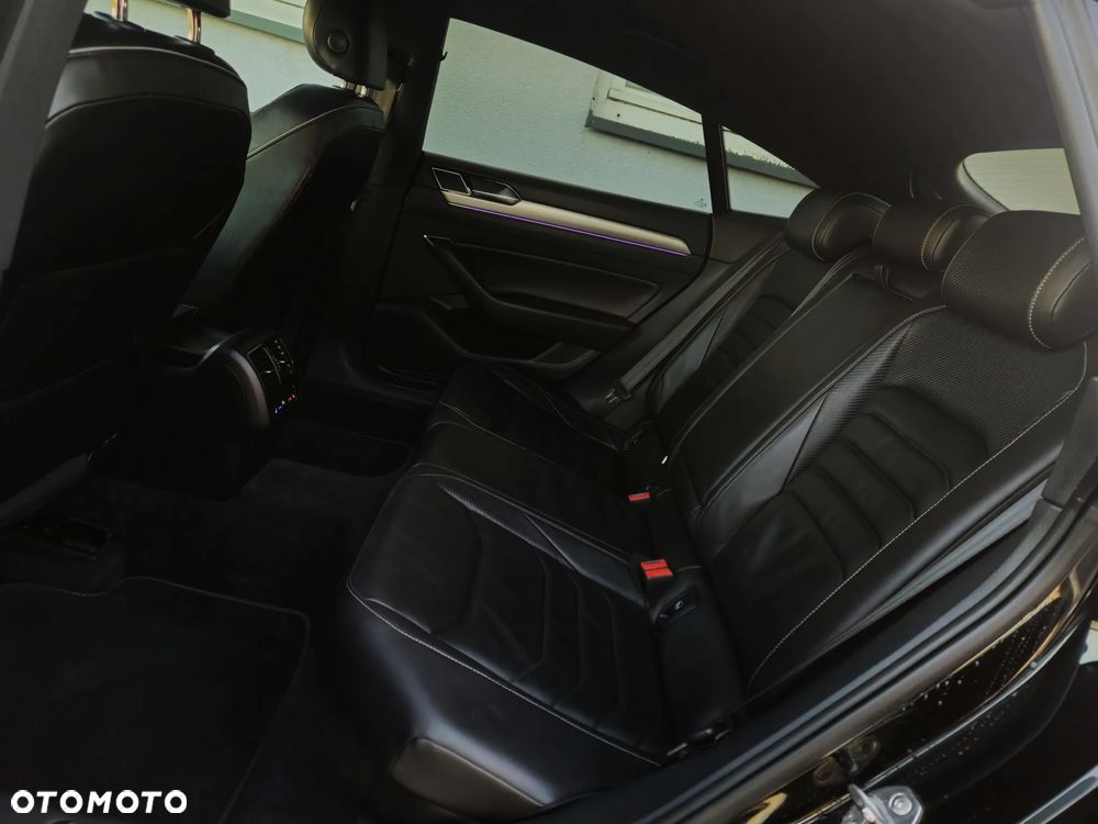 Volkswagen Arteon 2.0 TSI DSG R-Line - 34