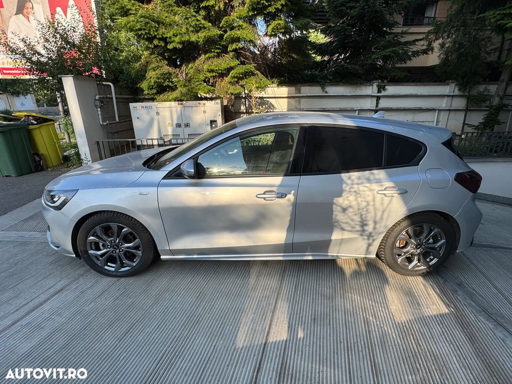 FORD Focus 2025 — imagine 4