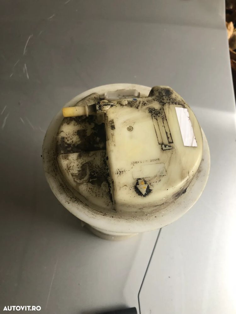 Pompa benzina rezervor combustibil Peugeot 206+ plus 1,1 benzina 2010 - 3