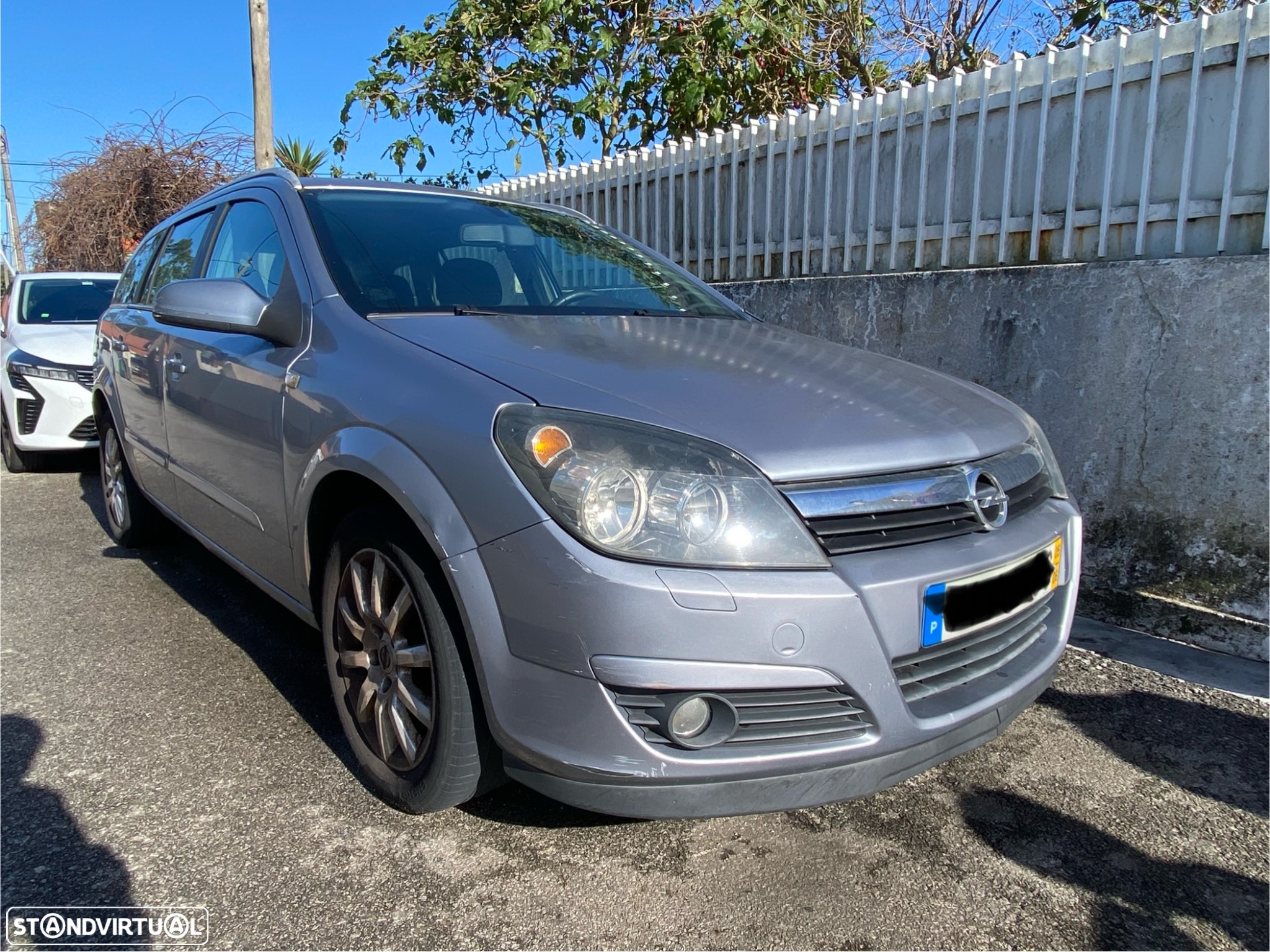 Opel Astra 1.7 CDTi Elegance - 2