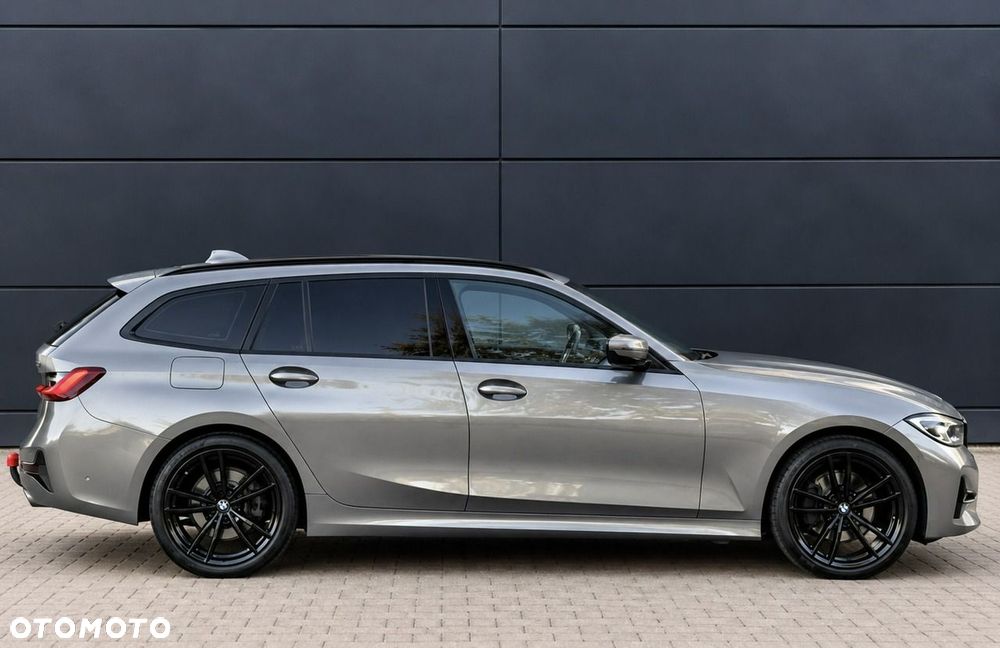 BMW Seria 3 320i Edition M Sport Shadow - 12