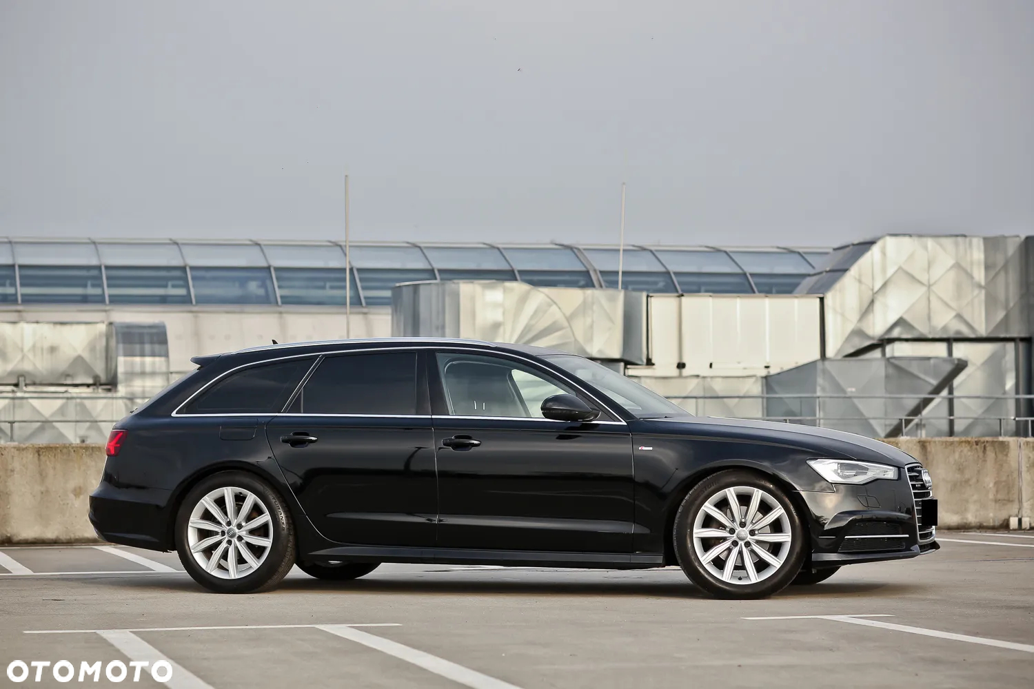 Audi A6 Avant 2.0 TDI quattro S tronic - 4