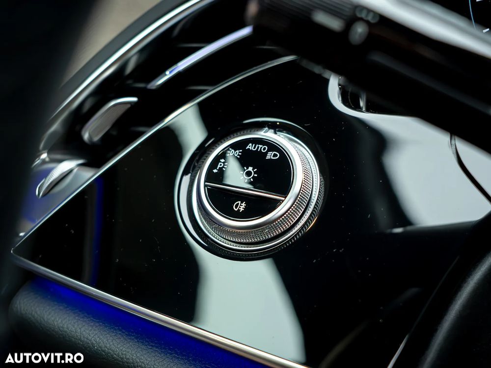 Mercedes-Benz E 220 d 9G-TRONIC Edition AMG Line - 39