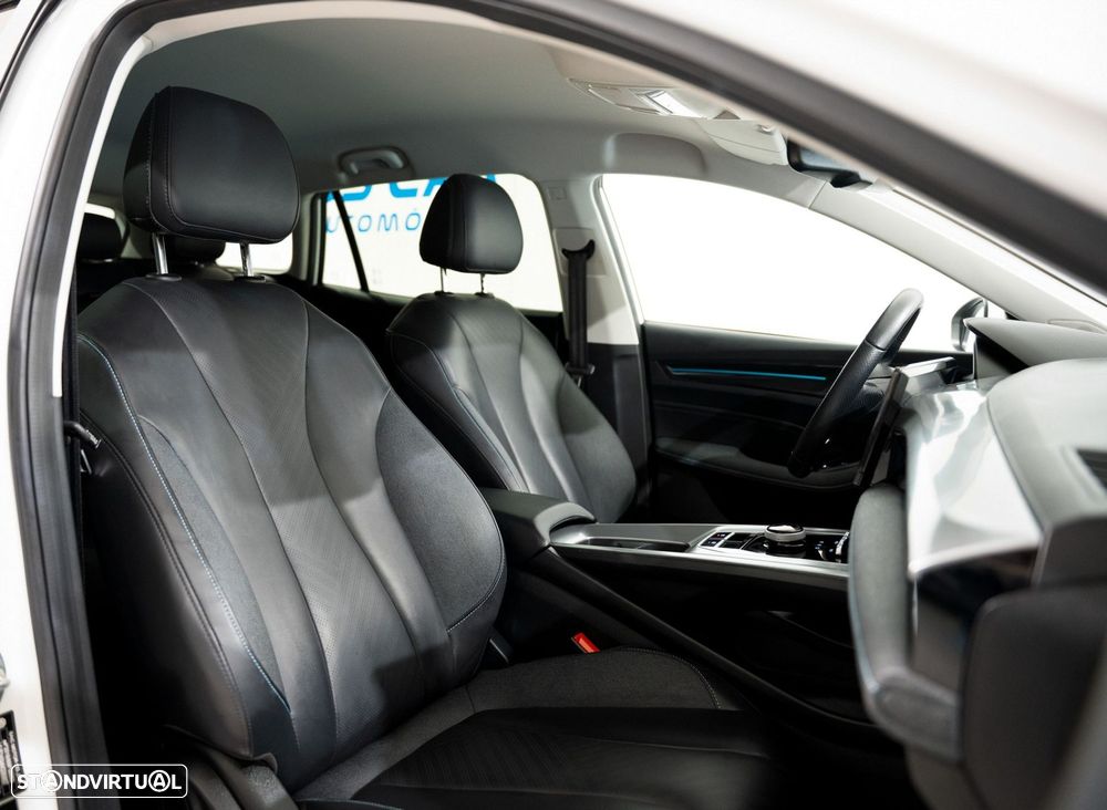 MG MG5 61 kWh Luxury - 12