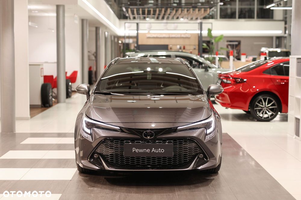 Toyota Corolla 2.0 Hybrid GR Sport Dynamic - 2