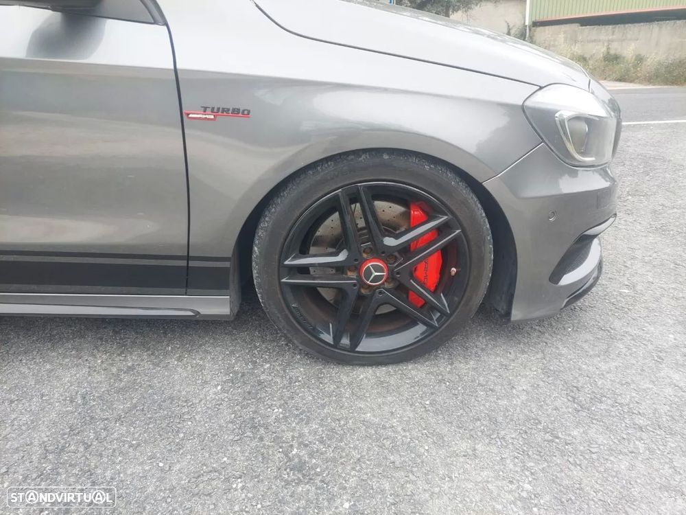 Mercedes-Benz A 45 AMG 4Matic Speedshift 7G-DCT - 5
