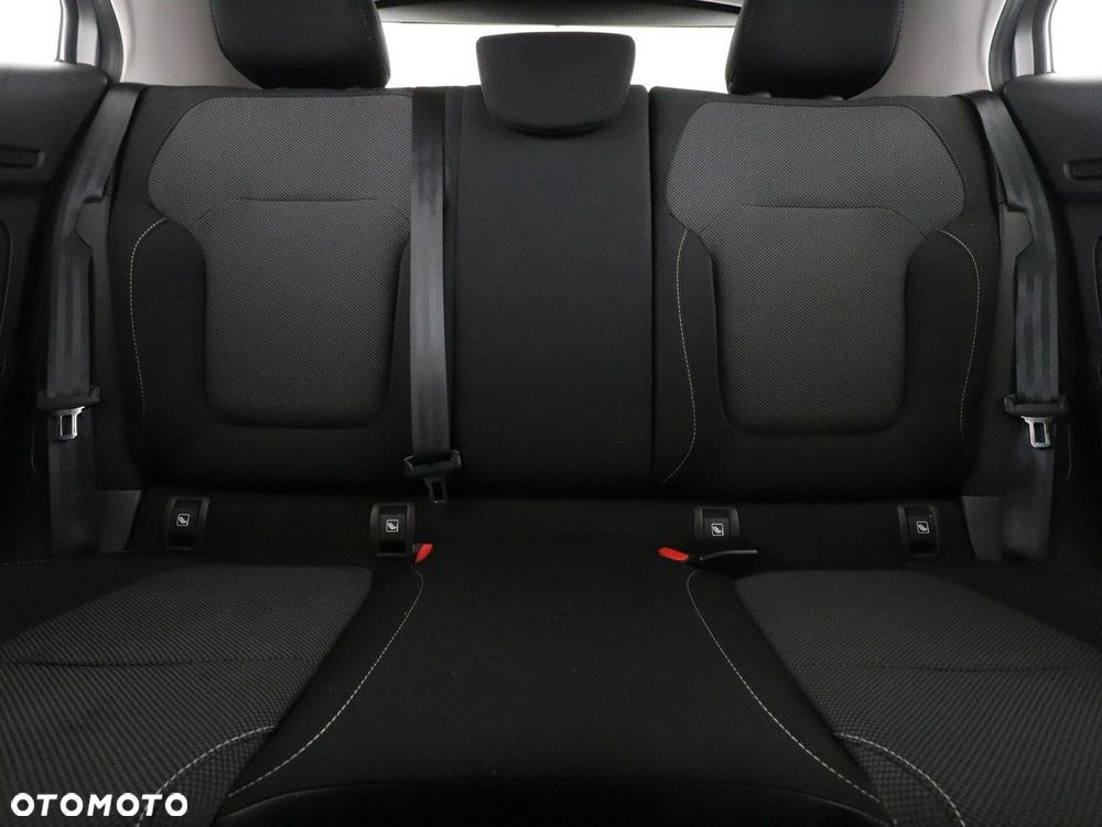 Renault Megane ENERGY TCe 100 LIFE - 14