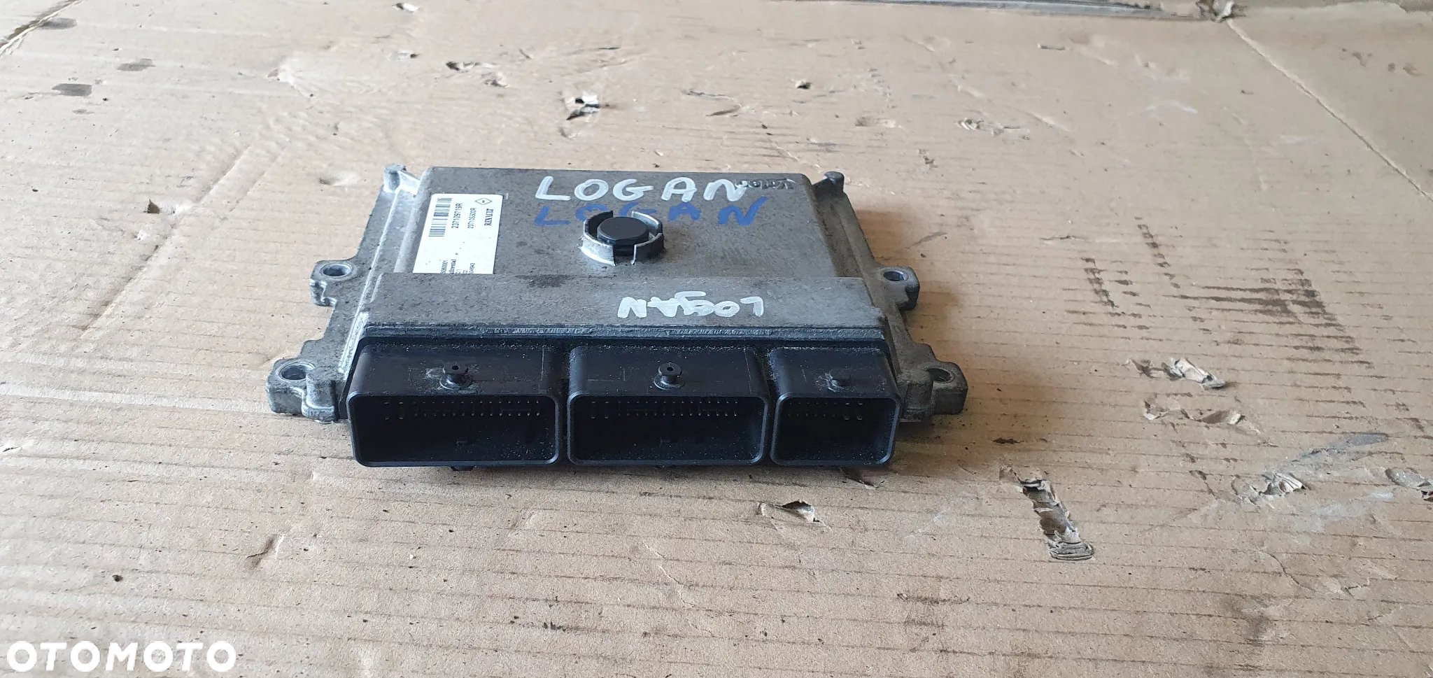 Komputer sterownik silnika Dacia Logan II 0.9 TCE 237109719R 237105500R - 2