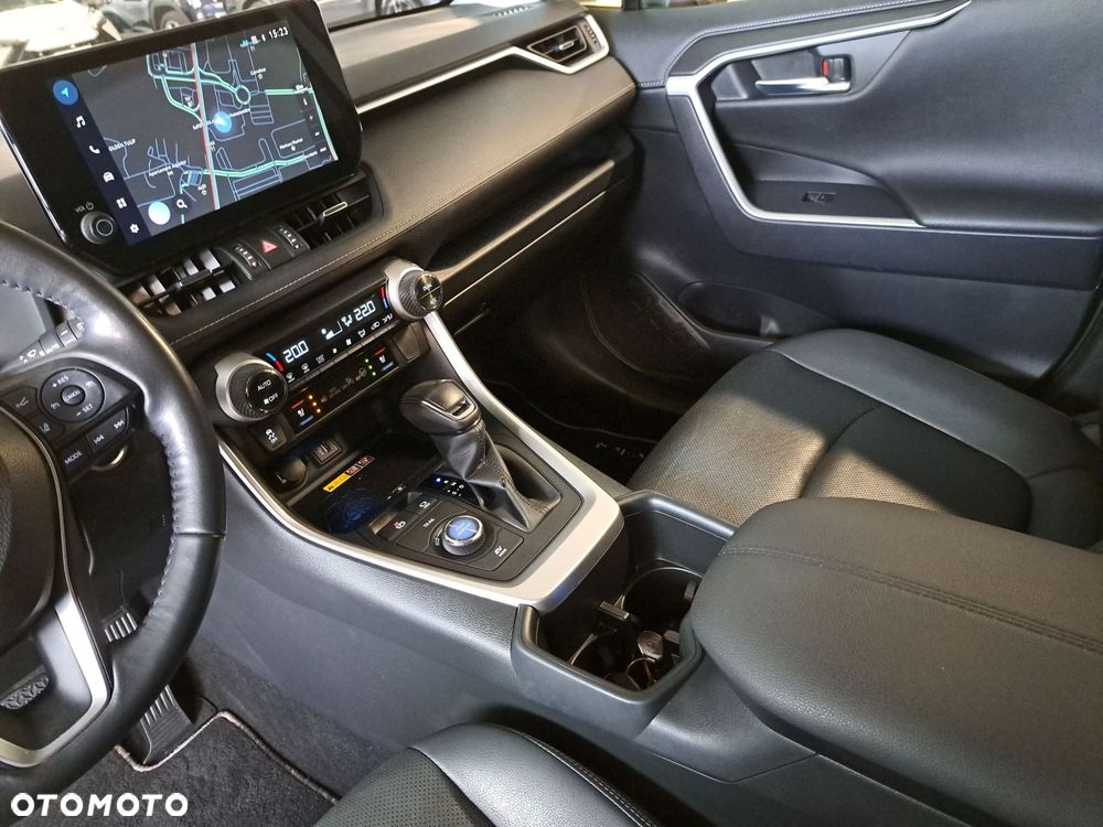 Toyota RAV4 - 29
