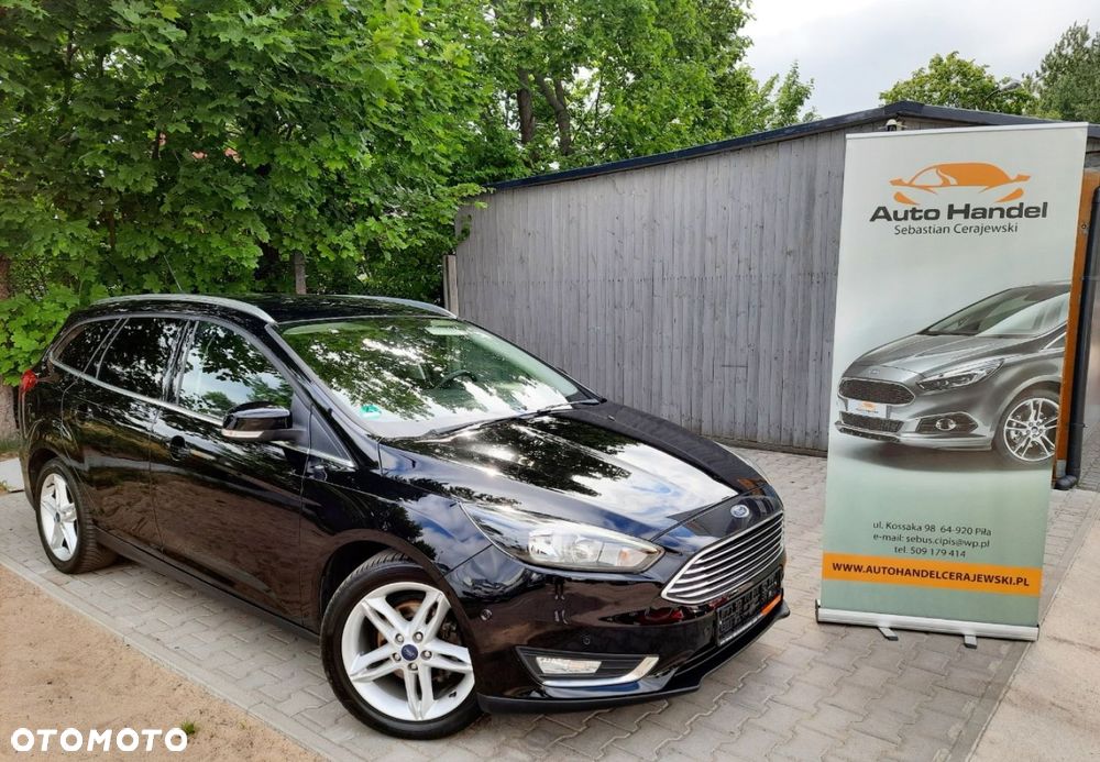 Ford Focus 1.0 EcoBoost STart-Stopp-System TITANIUM - 2