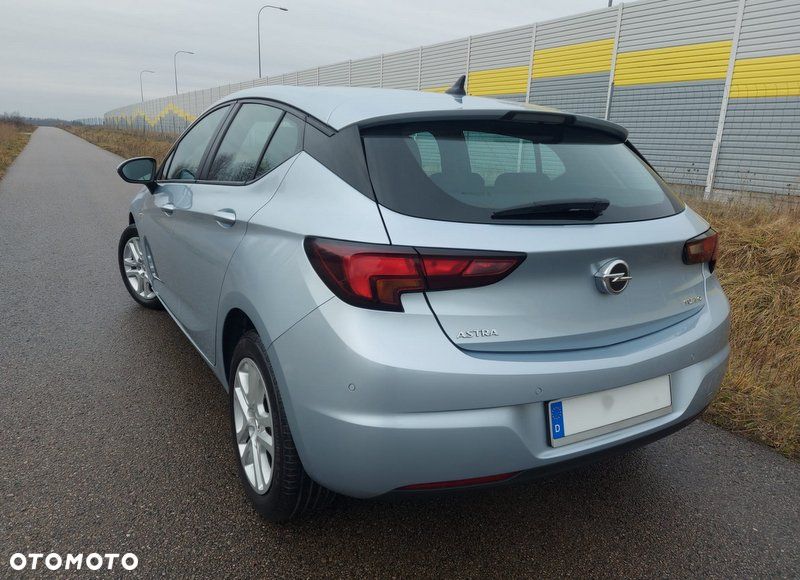 Opel Astra - 25