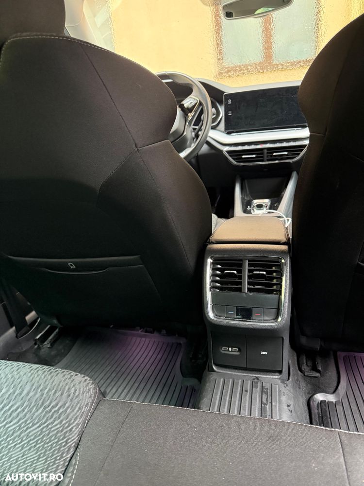 Skoda Octavia 2.0 TDI DSG Style - 12