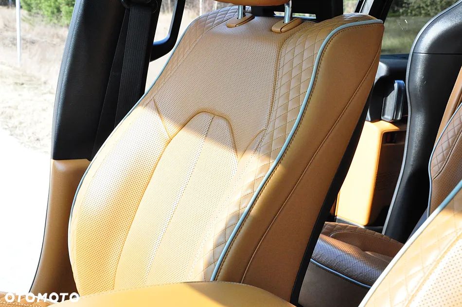 Chrysler Pacifica - 27