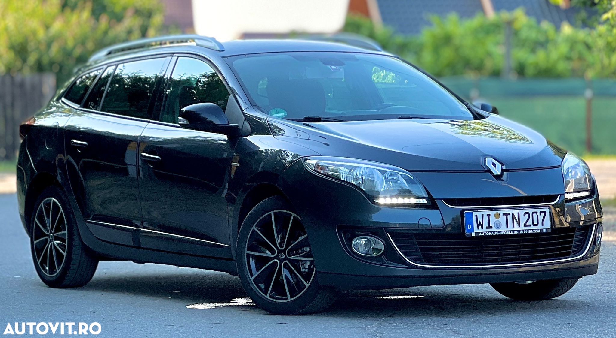 Renault Megane ENERGY dCi 130 BOSE EDITION - 1