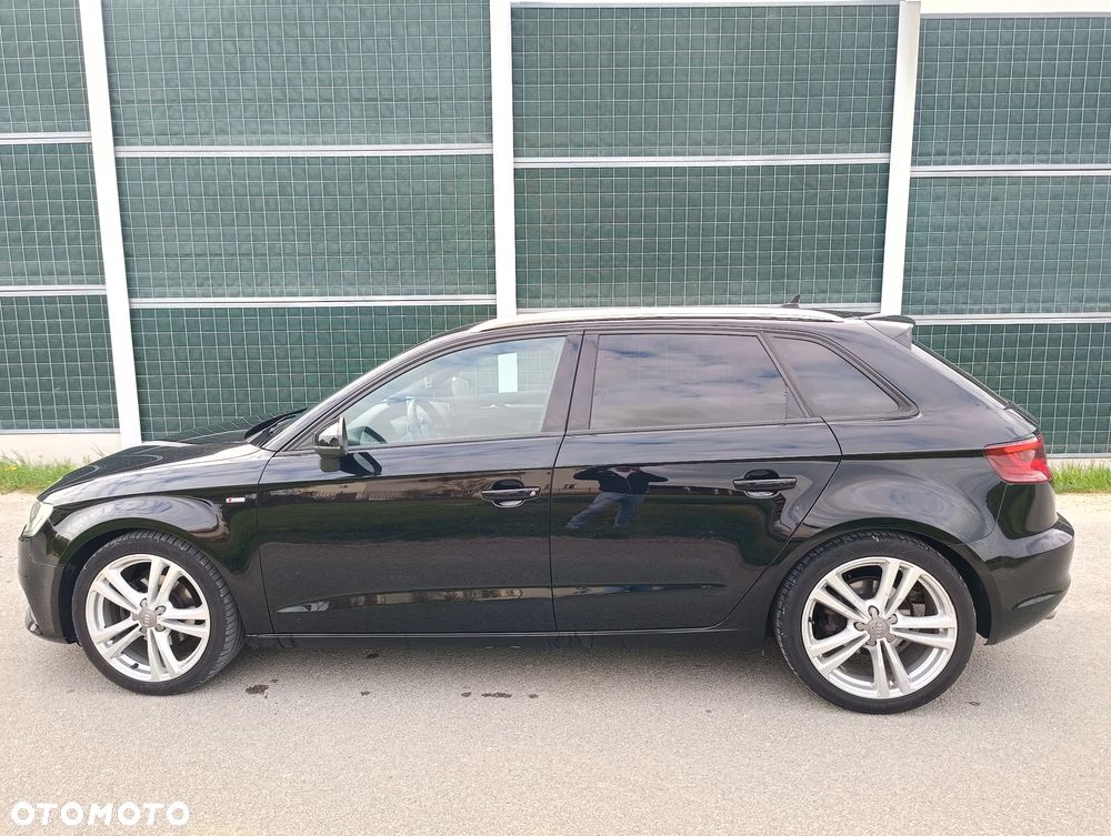 Audi A3 Sportback 2.0 TDI S line Sportpaket - 12