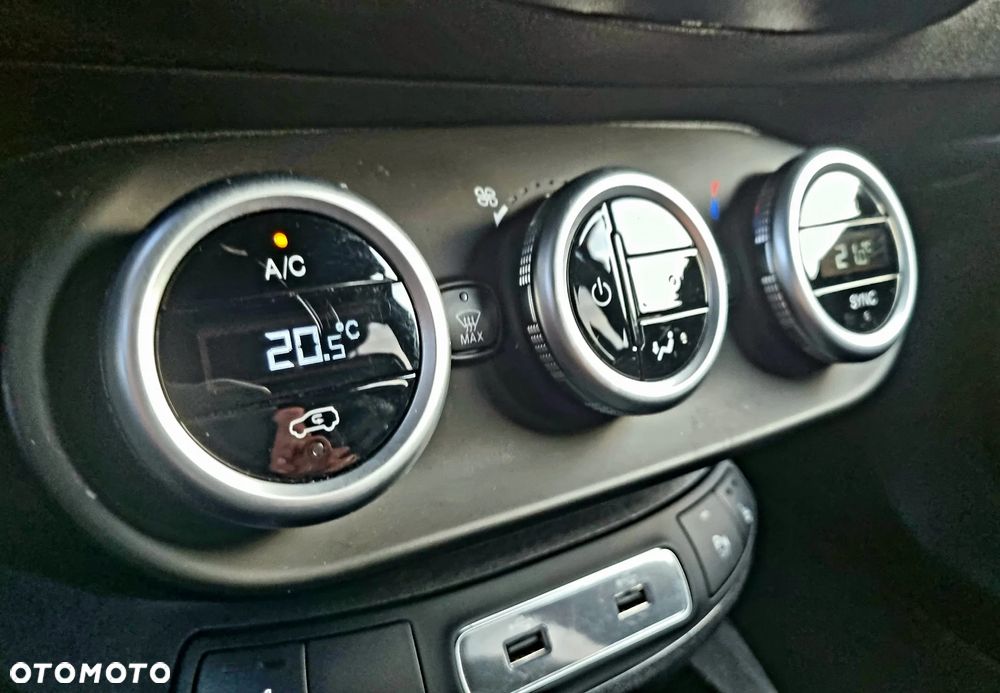 Fiat 500X 1.3 FireFly Turbo DCT 4x2 S&S Sport - 24