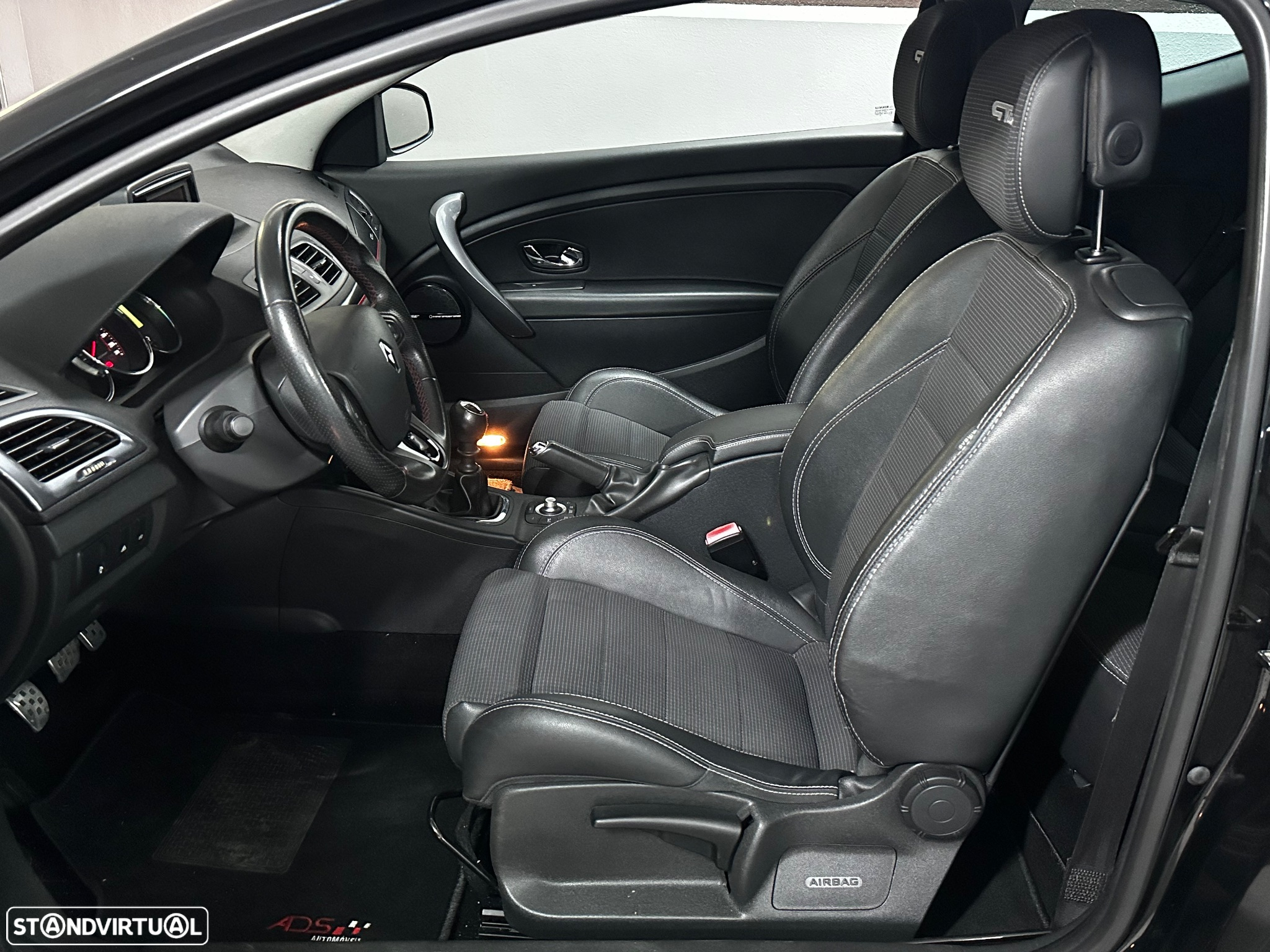 Renault Mégane Coupe 1.5 dCi GT Line - 11
