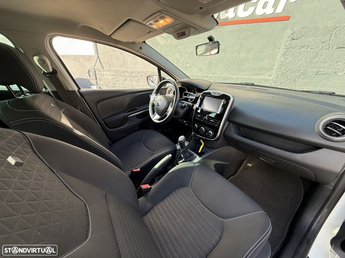 Renault Clio 1.5 dCi Limited EDition - 9