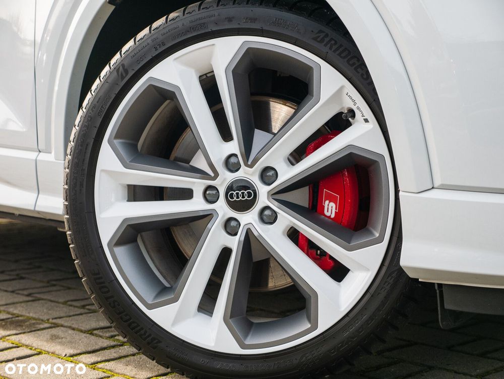 Audi SQ2 - 16