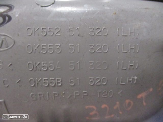 Luz De Teto Plafonier 0K55251320 0K55351320 0K55A51320 0K55B51320 KIA CARNIVAL 2005 2.9CRDI  16V 145Cv 5P AZUL TE - 3