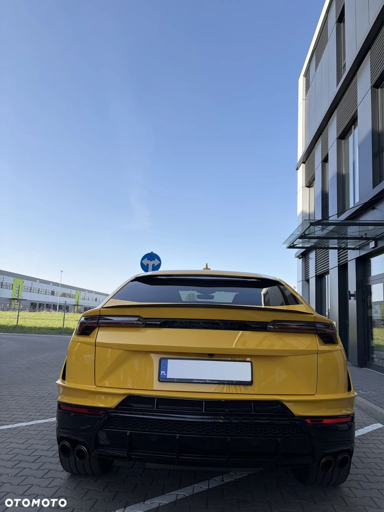 Lamborghini Urus - 2