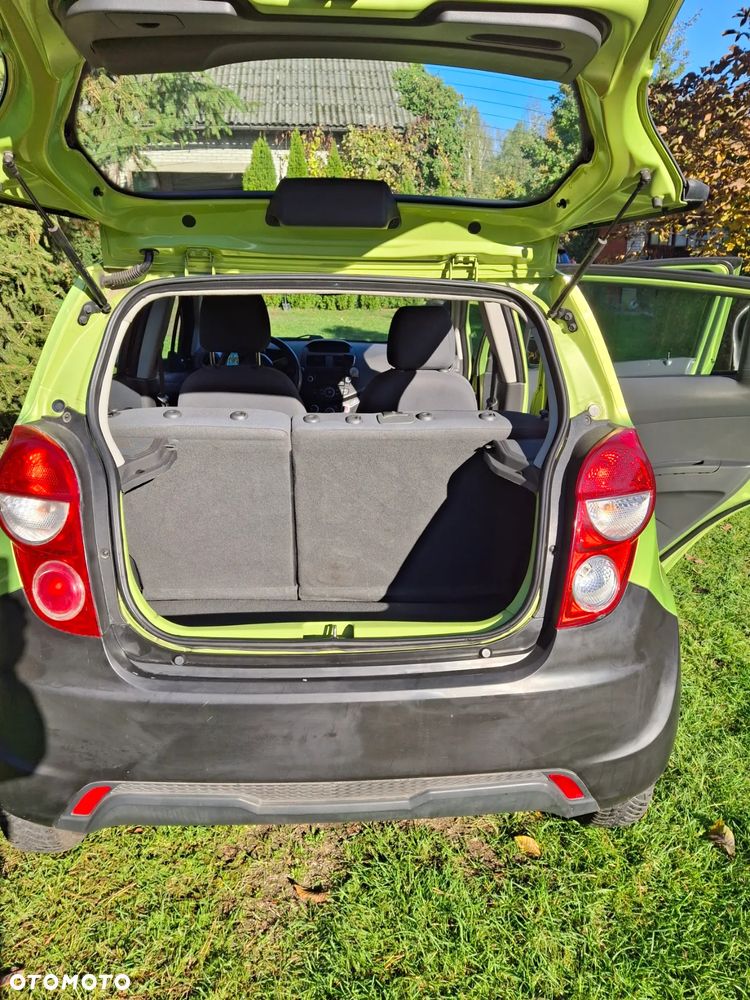 Chevrolet Spark 1.0 Base+ - 2