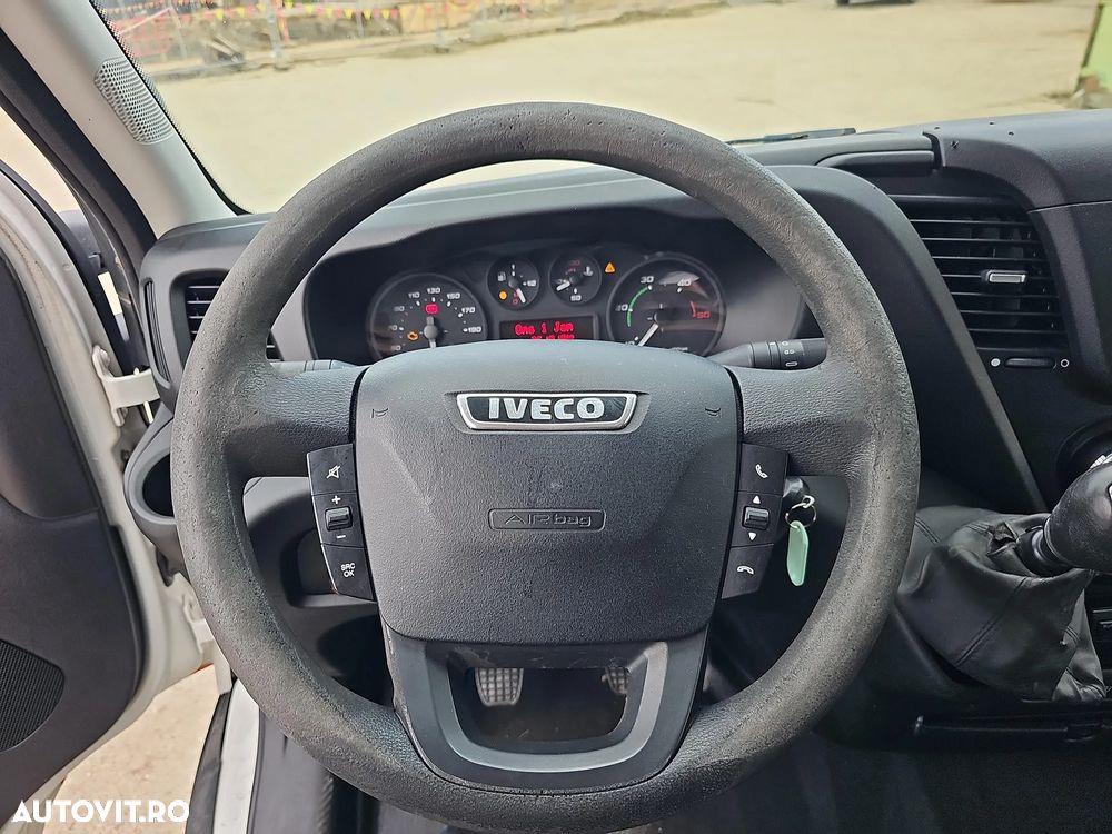 Iveco Daily 35-150 CAB - 13