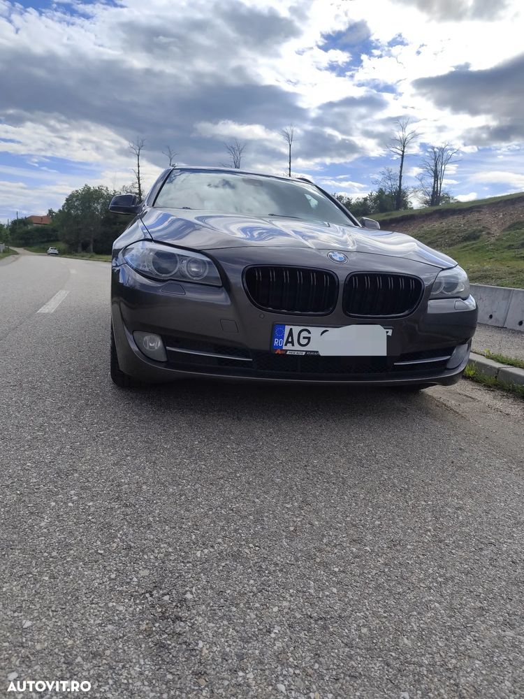 BMW Seria 5 520d Sport-Aut. - 7