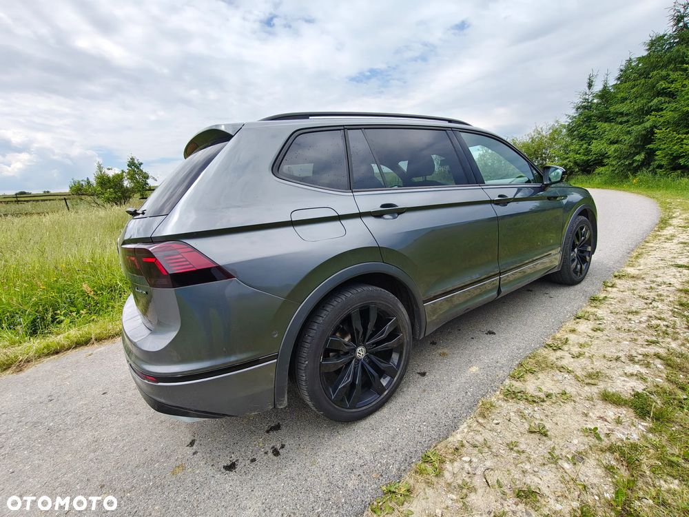 Volkswagen Tiguan Allspace - 21