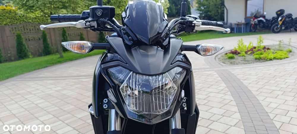 Kawasaki Z - 16