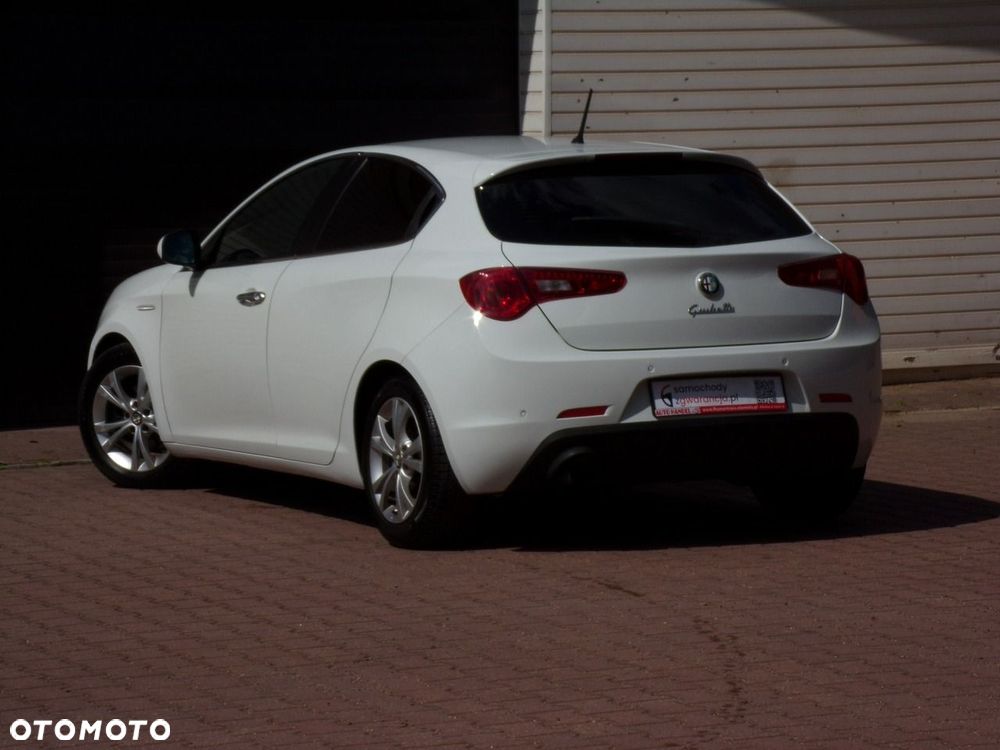 Alfa Romeo Giulietta - 14