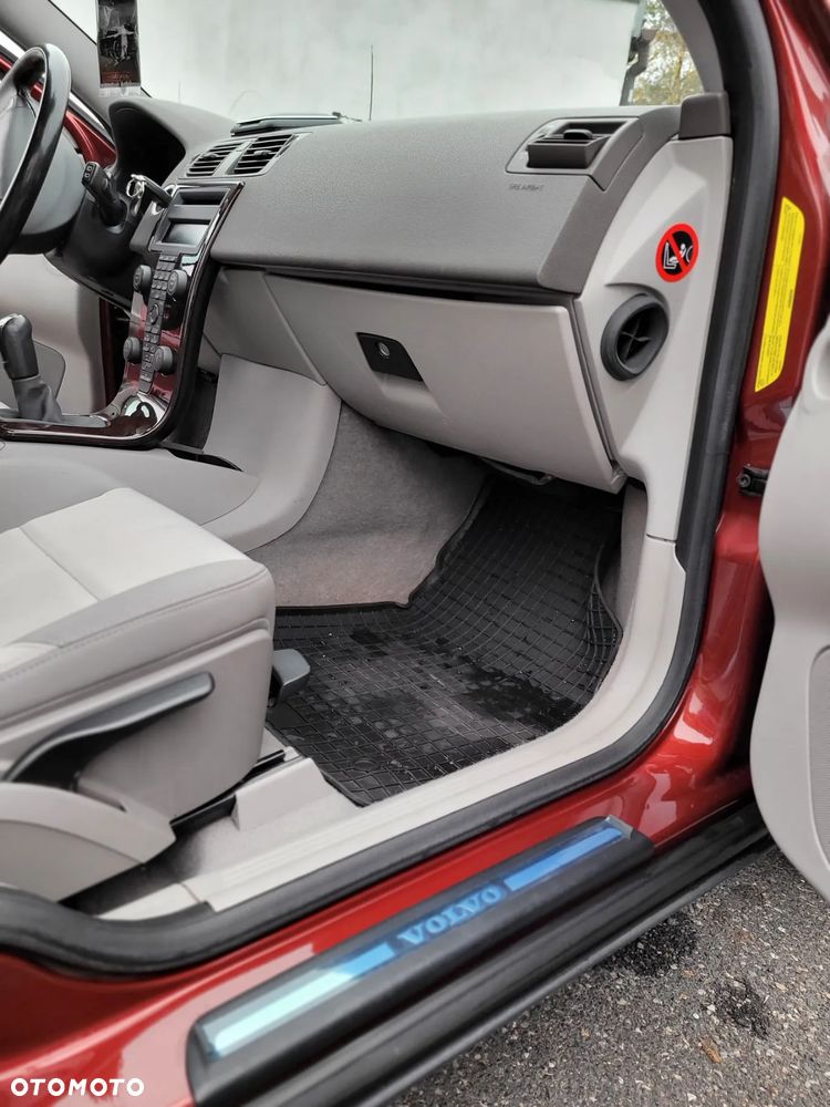 Volvo V50 2.0D - 8