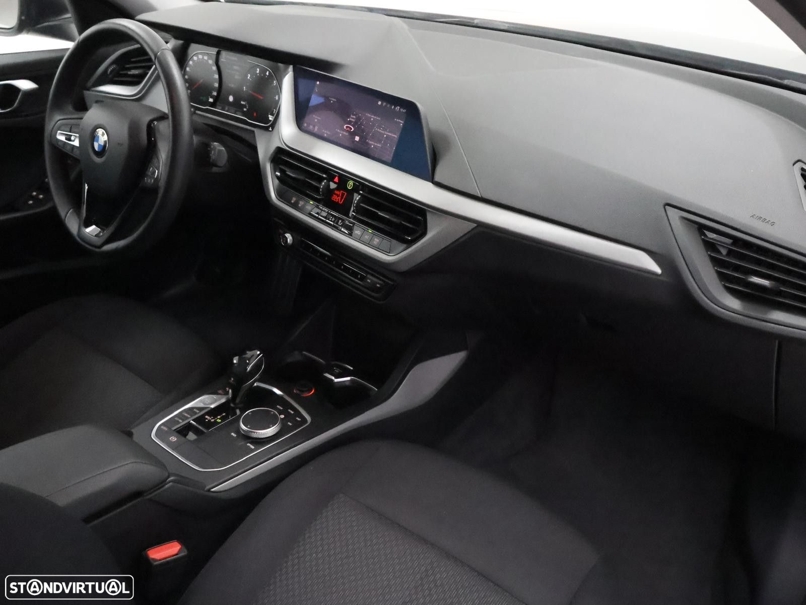 BMW 118 i Corporate Edition Auto - 4