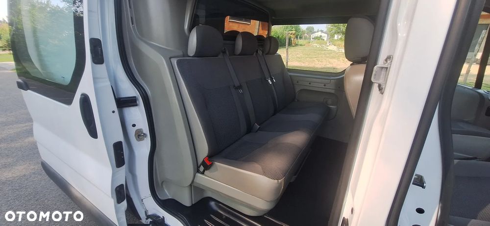 Opel VIVARO - 16