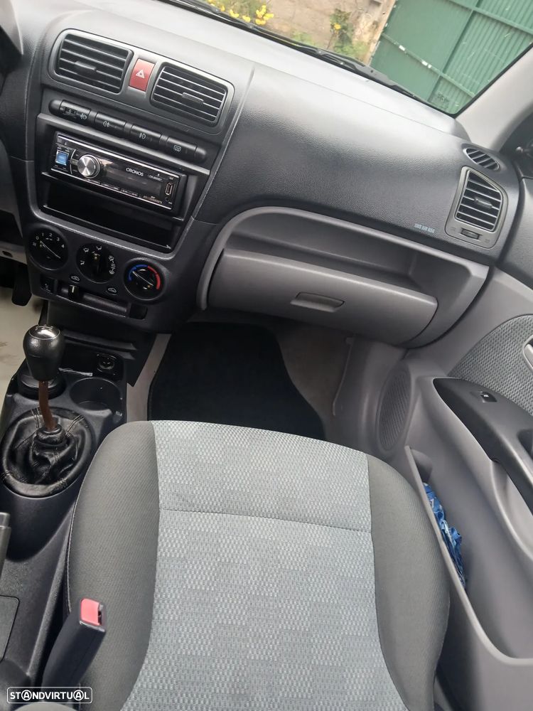 Kia Picanto 1.0L X - 11