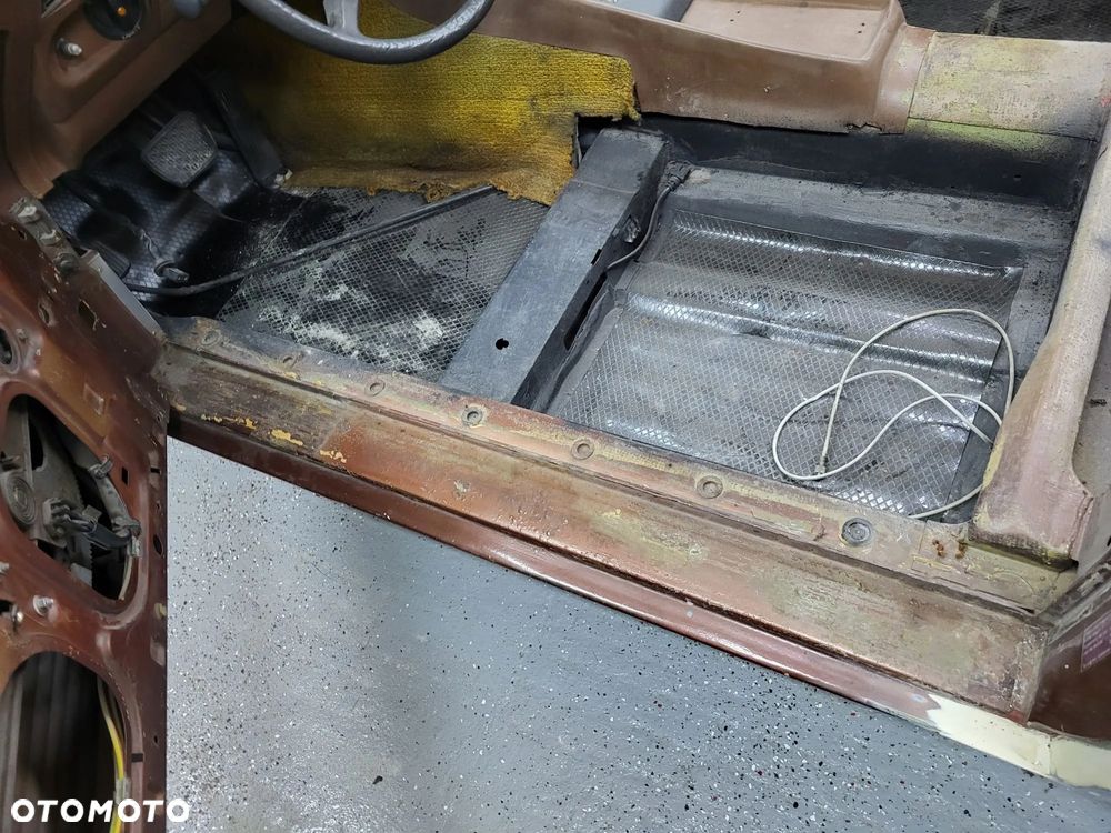 Mercedes-Benz SL - 12