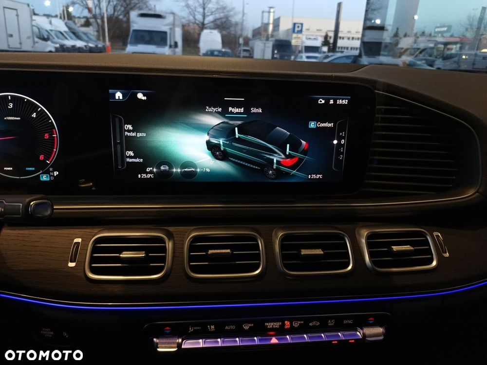 Mercedes-Benz GLE - 31