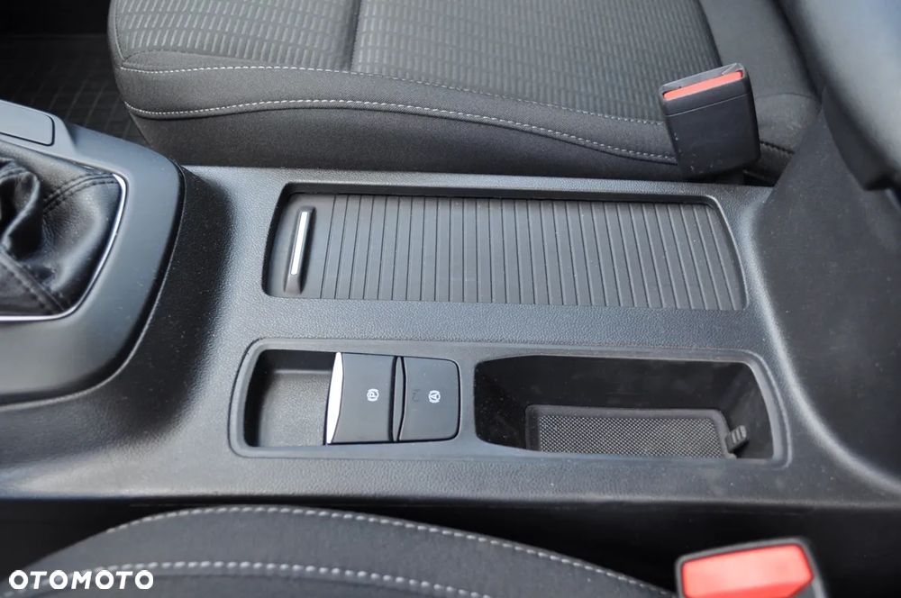 Ford Focus SW 1.5 EcoBlue Active Business - 27