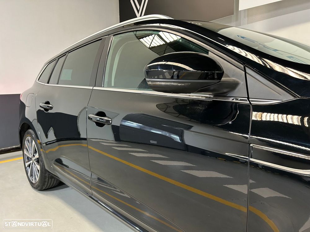 Renault Mégane Sport Tourer 1.5 Blue dCi R.S. Line - 12