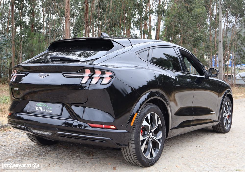 Ford Mustang Mach-E AWD PREMIUM - 33