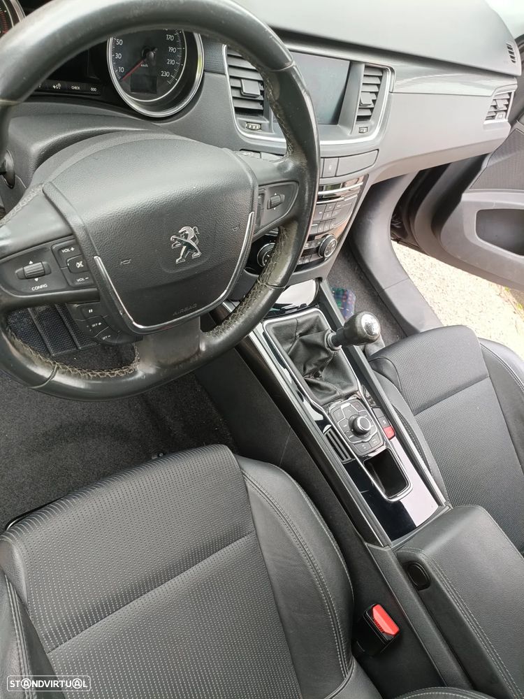 Peugeot 508 SW 2.0 HDi Allure - 24