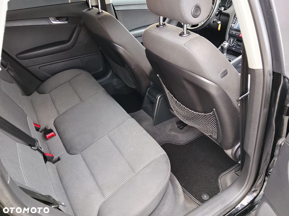 Audi A3 Sportback 1.9 TDI Ambiente - 12