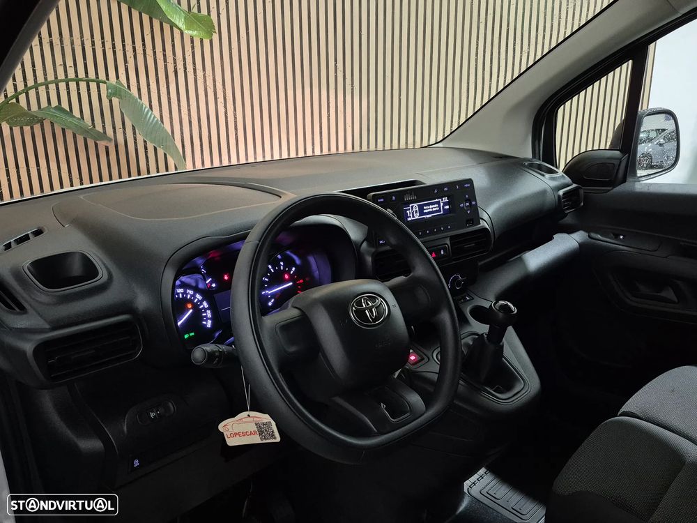 Toyota Proace - 2021 - 110.000KM | GARANTIA | 3 LUG. - NACIONAL - 15