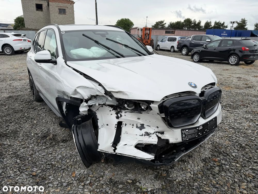 BMW iX3 Impressive - 19