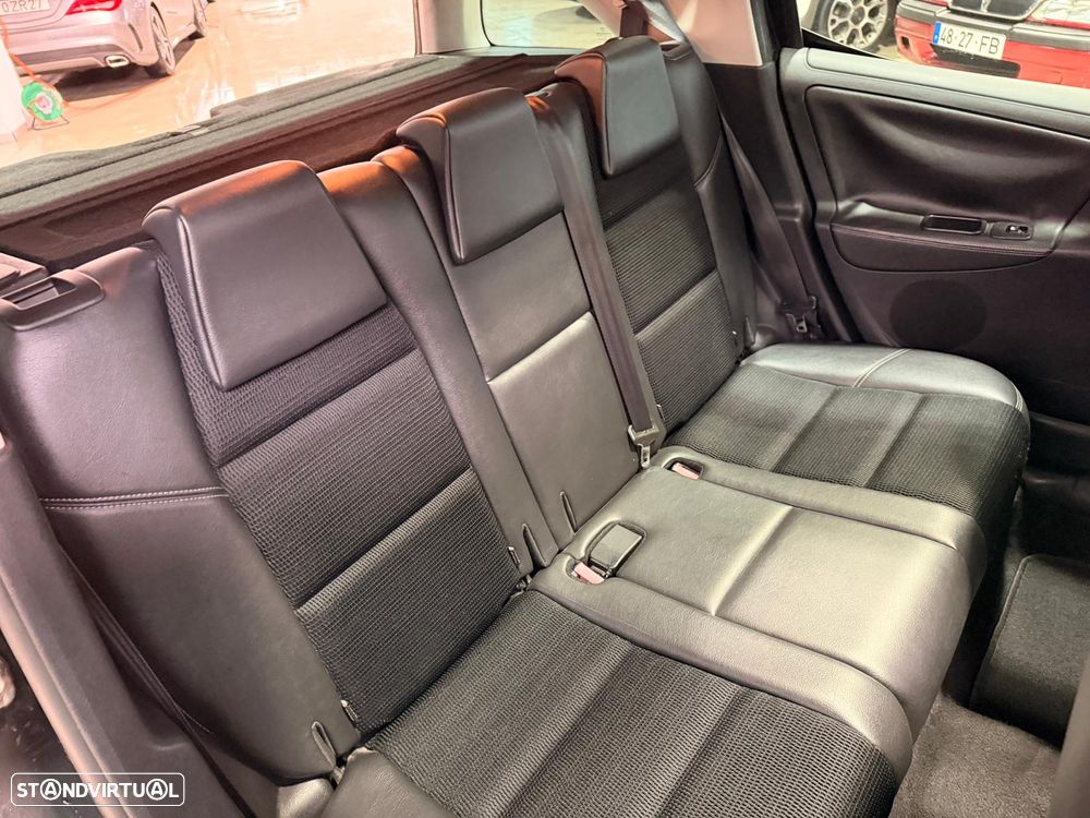 Peugeot 207 SW 1.6 HDi Outdoor FAP - 13