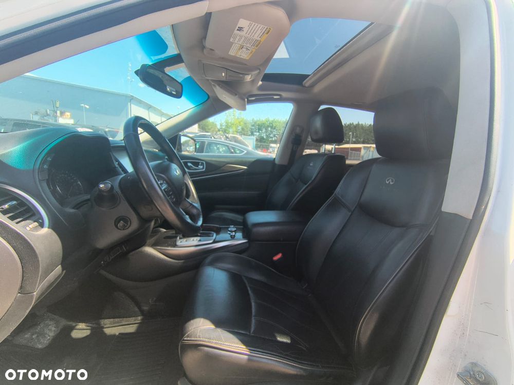Infiniti QX60 - 13