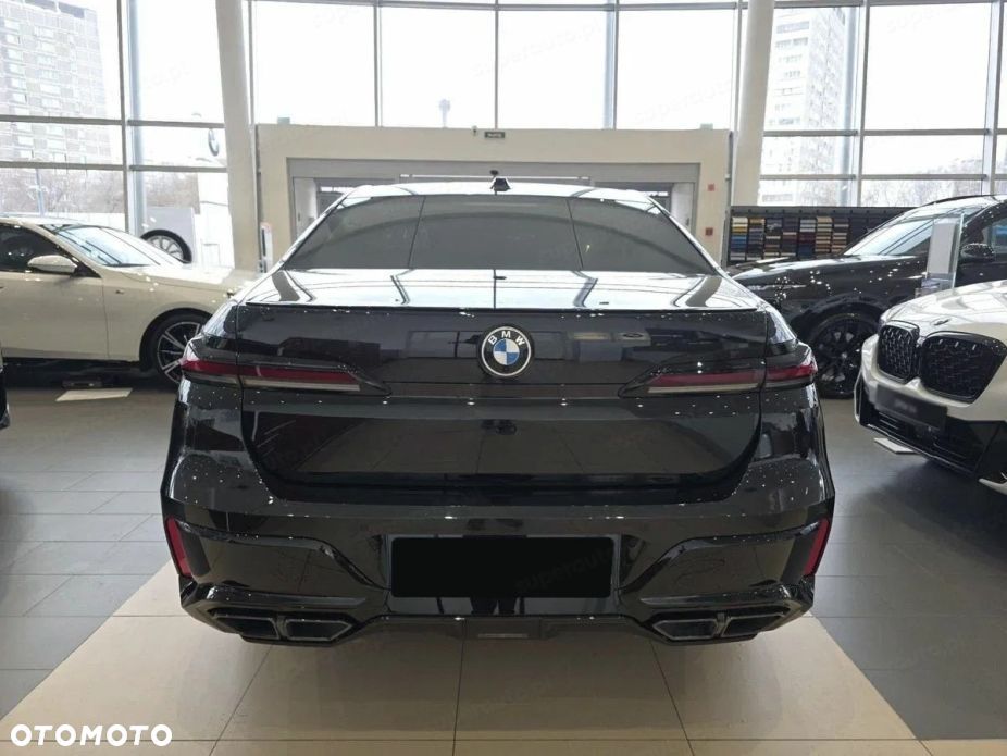 BMW Seria 7 740d xDrive mHEV M Sport sport - 4