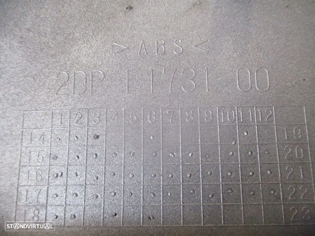 Grelha Friso 2DPF173100 YAMAHA NMAX 2018 125CC     CINZENTA ESQ PAINL INTERNO - 3