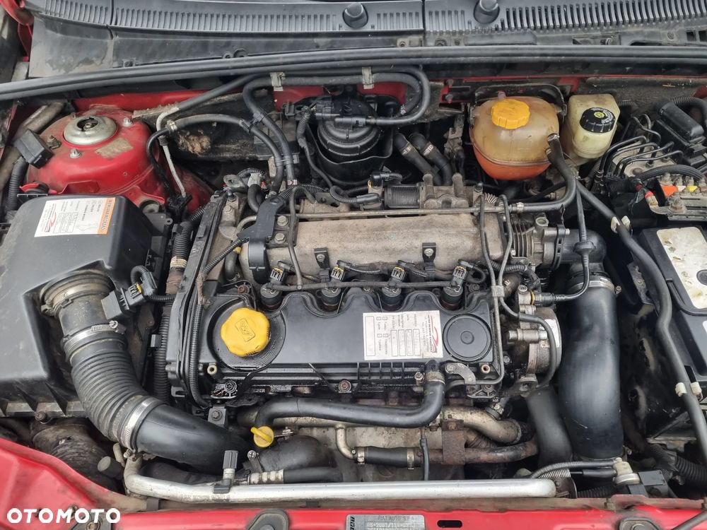 Fiat croma 2005r 1.9 jtd 939A1000 lakier rosso tiziano 199/A na części - 8