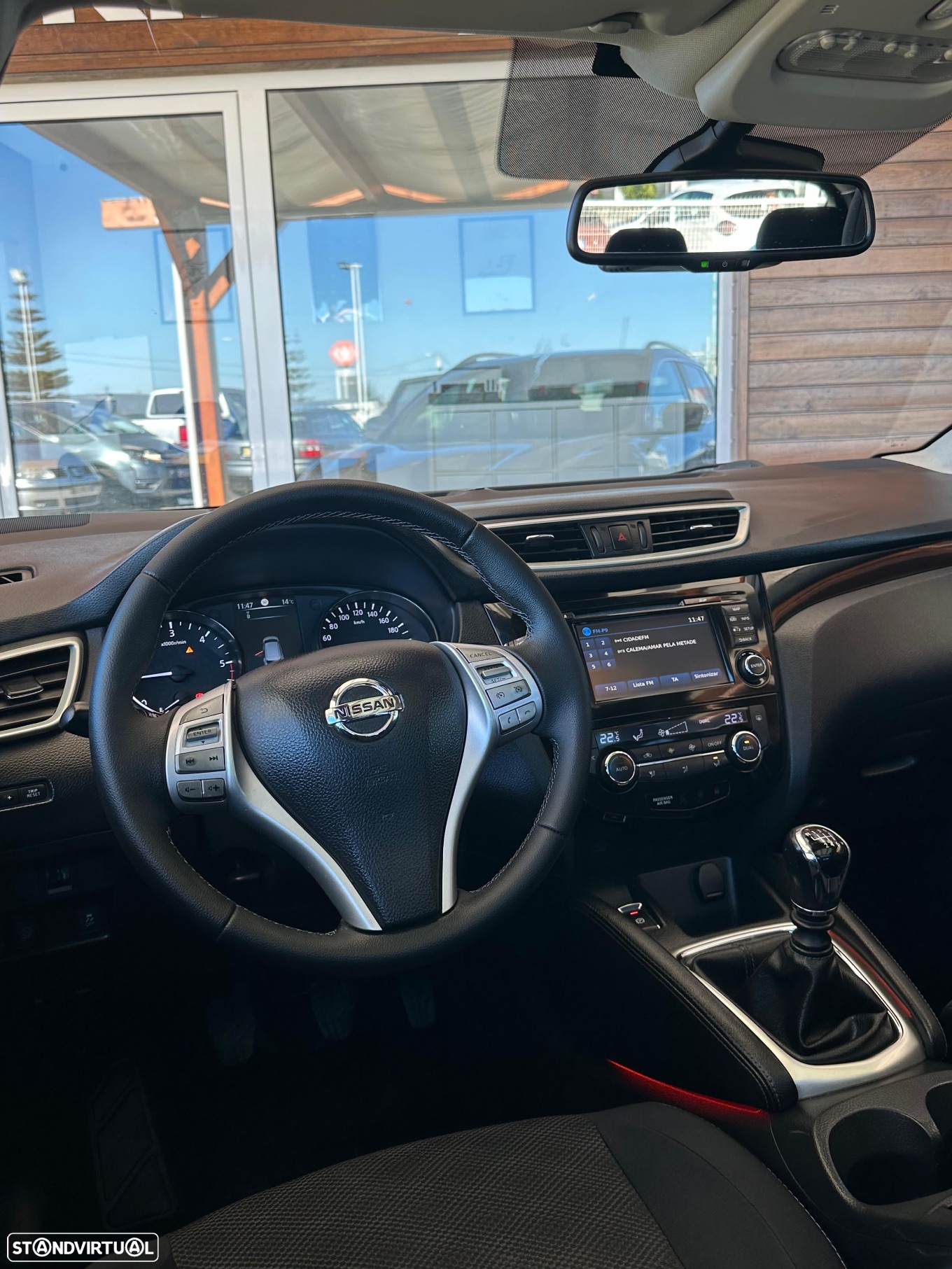 Nissan Qashqai 1.5 dCi N-Connecta 18 RS+PS - 10